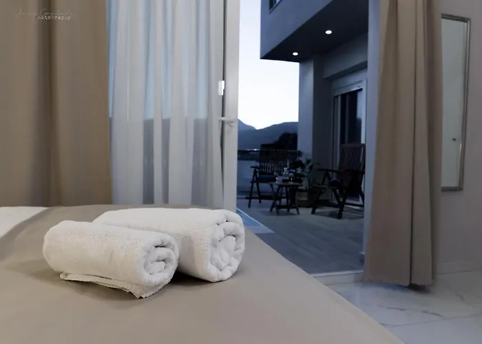 Sunset Brand New Luxury With Pool & Sea View